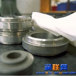 全能型無(wú)塵擦拭布價(jià)格優(yōu)化方案 - 潤(rùn)聯(lián)工業(yè)品專家粘塵布解析